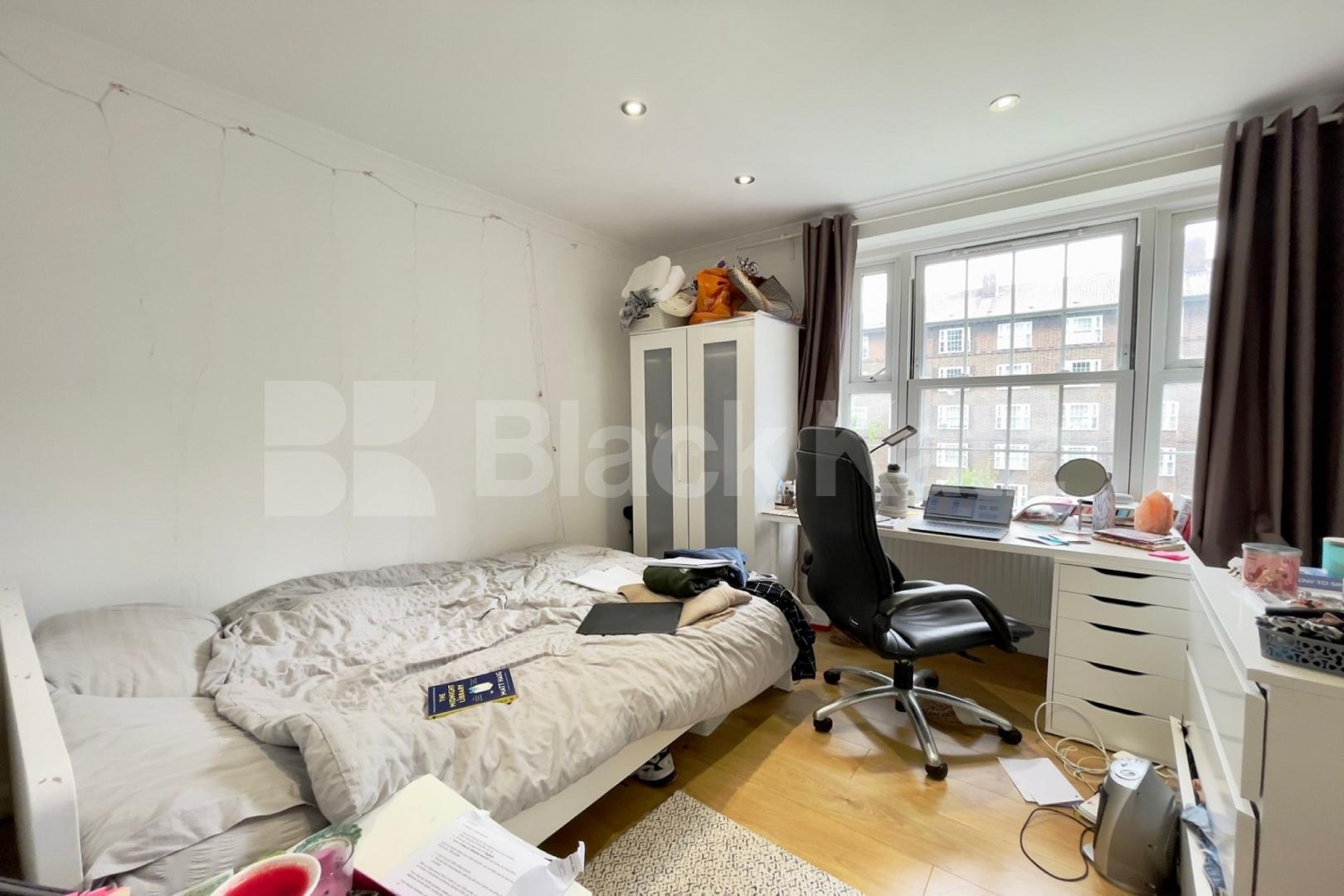 Bright & airy, well proportioned rooms & wooden floors throughout Falmouth Road, Borough